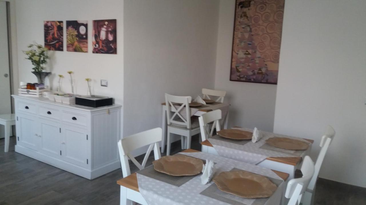 Venustas Bed & Breakfast LMP Екстериор снимка